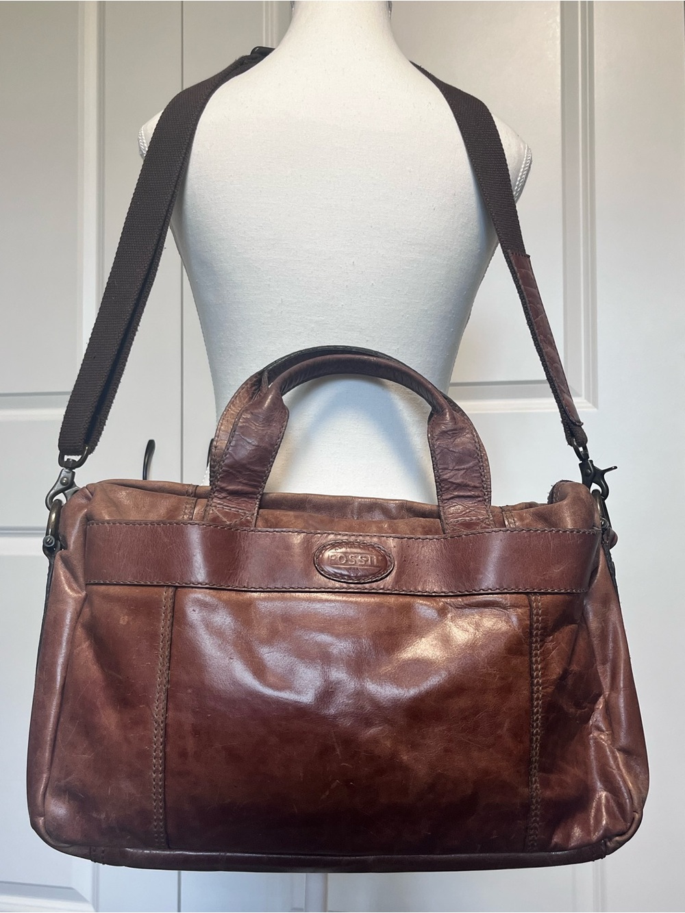 Fossil VTG 16” Brown Leather Satchel Crossbody Bag Messenger Computer Briefcase